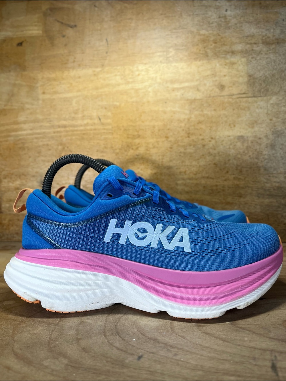Hoka One One Bondi 8 REFLECTIVE Womens Size 7 Wide Running Shoes Sneakers Blue